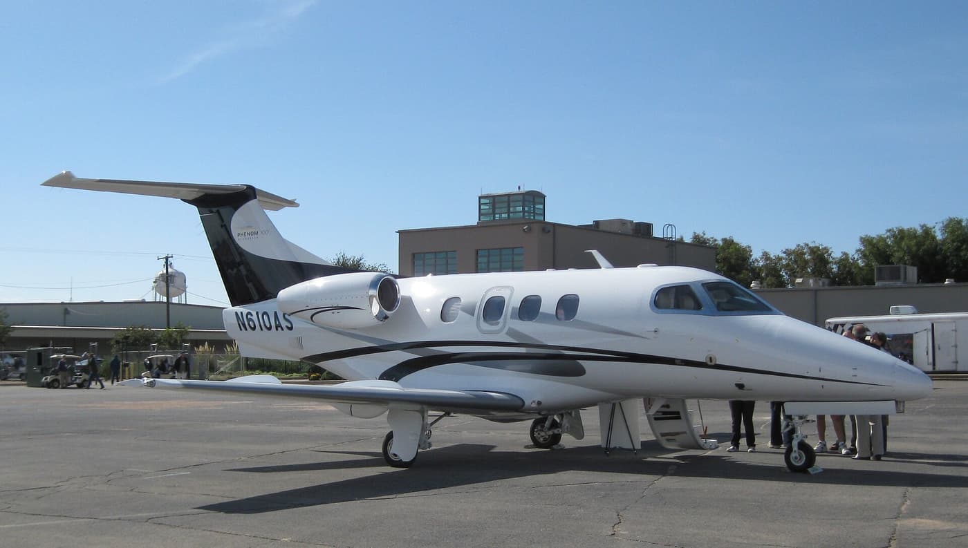 Embraer Phenom 100 — Very Light Jet